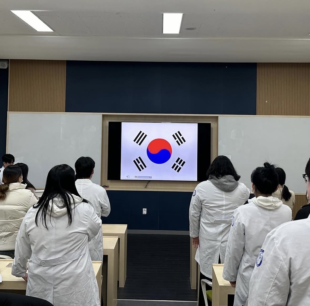 가운착복식2_.jpg